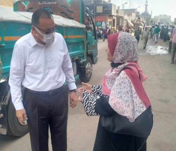 محافظ الشرقية يُفاجئ الوحدة المحلية بالصالحية القديمة ويلتقي بالمواطنين 19 - جريدة المساء محافظ الشرقية يُفاجئ الوحدة المحلية بالصالحية القديمة ويلتقي بالمواطنين 18 - جريدة المساء
