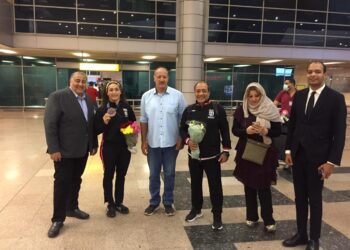 المصارعة تستقبل سمر عامر بمطار القاهرة .. بعد إنجازها التاريخي في بطولة العالم 21 - جريدة المساء