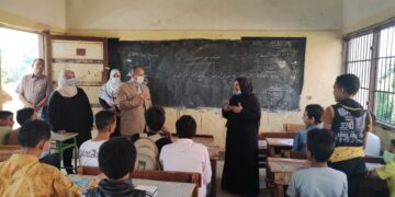 ٩٠ % نسبة الحضور بمدارس قنا فى أول أيام العام الدراسى الجديد 1 - جريدة المساء