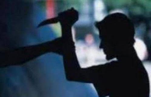 "بسبب علبة سجائر" .. شاب يطعن صديقه بسكين فى الصدر بالغردقة 18 - جريدة المساء "بسبب علبة سجائر" .. شاب يطعن صديقه بسكين فى الصدر بالغردقة 17 - جريدة المساء
