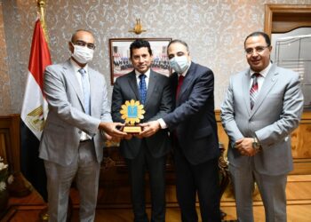 وزير الشباب والرياضة يبحث إطلاق جائزة "عاصمة الثقافة الرياضية العربية" 23 - جريدة المساء