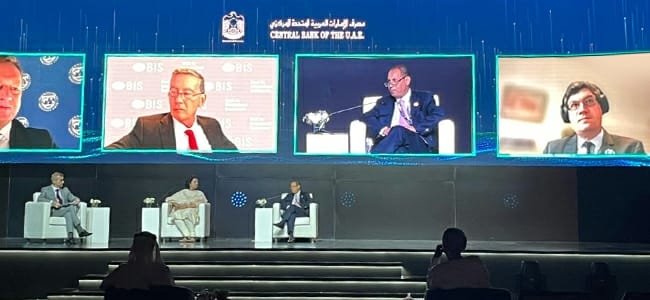 عمران يعرض جهود الرقابة المالية للتمويل الأخضر في مصر 22 - جريدة المساء