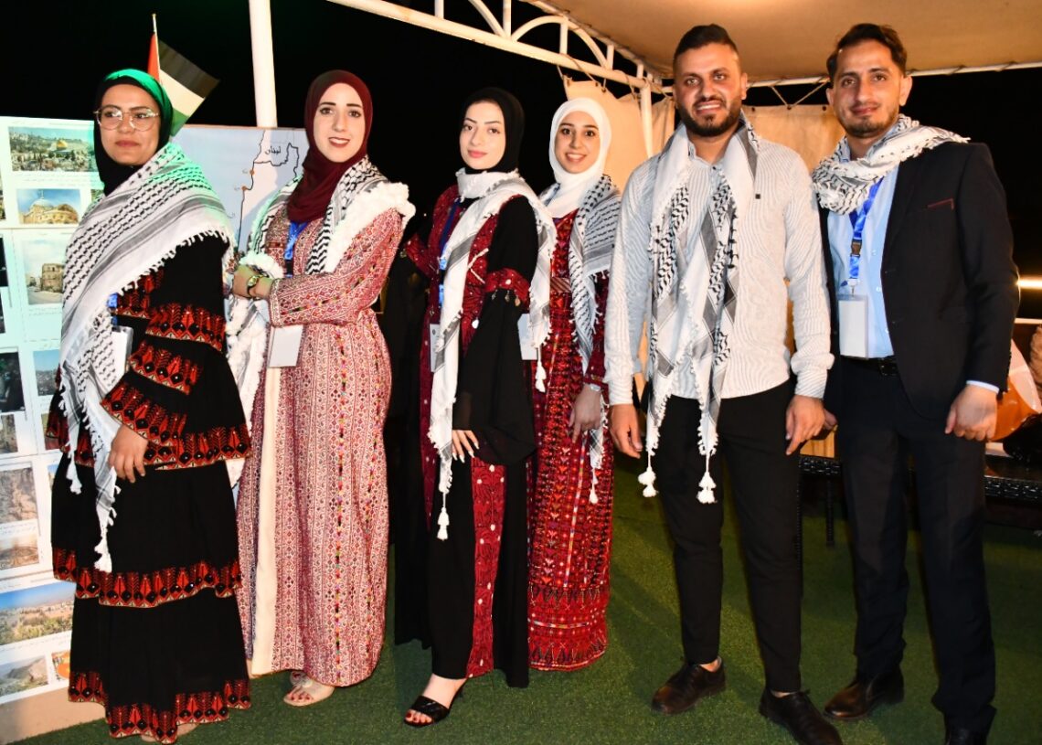 رئيس الوفد الفلسطيني المشارك في سفينة النيل يشيد بدعم الرئيس السيسى الدائم للشعب الفلسطيني 19 - جريدة المساء