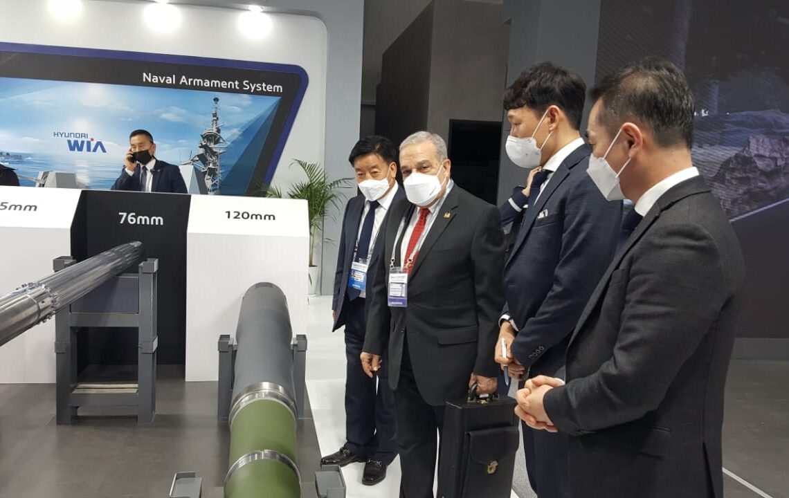   وزير الإنتاج الحربي يشارك في فعاليات افتتاح معرض "ADEX 2021" ويلتقي وزير الدفاع الكوري الجنوبي 16 - جريدة المساء