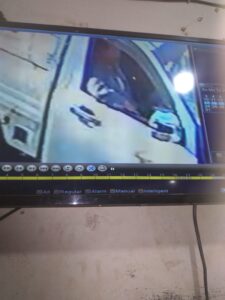 مجهولون يسرقون ٢٣ رأس أغنام من داخل حظيرة بالطريق الصحراوى بأبوتشت 23 - جريدة المساء