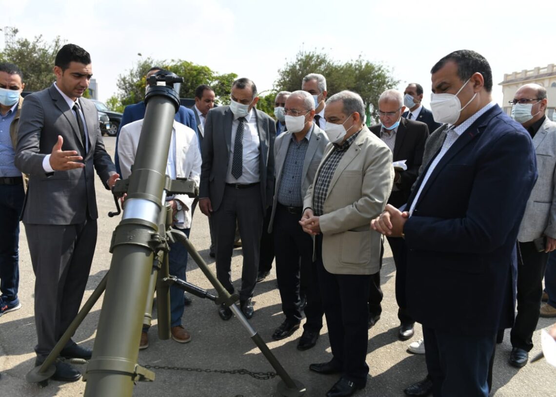 وزير الدولة للإنتاج الحربي يتفقد منتجات الوزارة المزمع عرضها فى EDEX 2021 19 - جريدة المساء