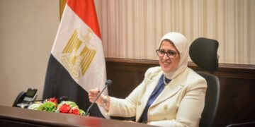 وزيرة الصحة: استقبال 250 ألف جرعة من لقاح أسترازينيكا بمطار القاهرة 1 - جريدة المساء