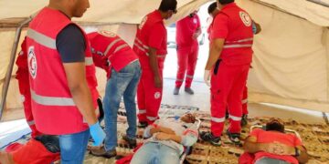 الهلال الأحمر المصرى يشارك فى مناورة مصر 7 لسيناريو غرق عبارة بالغردقة 2 - جريدة المساء الهلال الأحمر المصرى يشارك فى مناورة مصر 7 لسيناريو غرق عبارة بالغردقة 1 - جريدة المساء