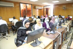 مركز التحول الرقمى بجنوب الوادى يجرى اختبارات ١١٤ باحثًا 22 - جريدة المساء