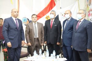 "تحية العلم" .. فى أول يوم دراسى بجامعة جنوب الوادى 23 - جريدة المساء