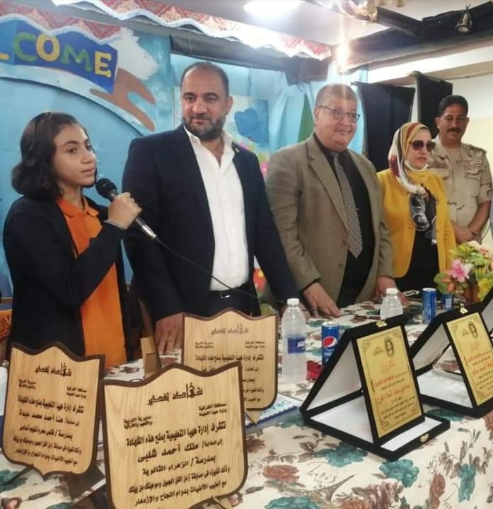تكريم الموهوبين في مسابقة زمن الفن الجميل بههيا 19 - جريدة المساء