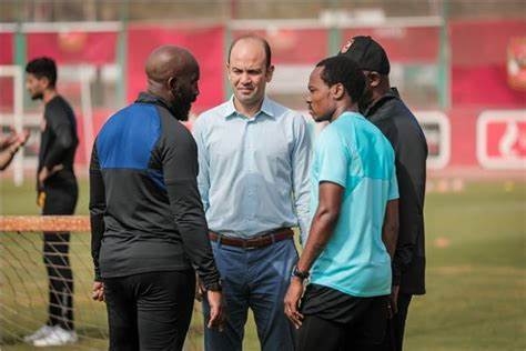 موسيماني .. يجتمع مع السولية وبيرسي تاو 18 - جريدة المساء