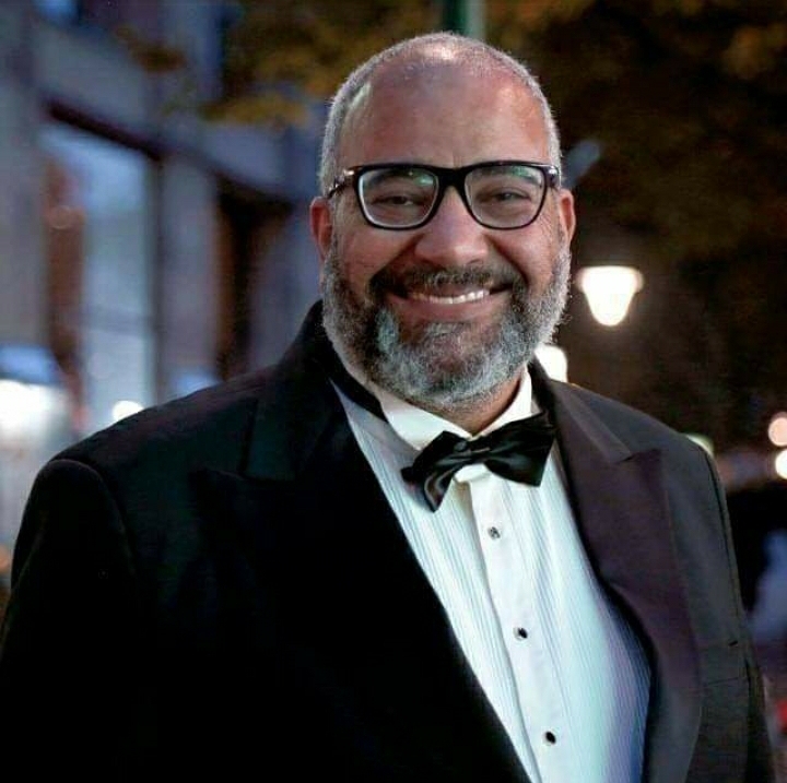 بيومى فؤاد يعتذر عن اعلان مسىء 19 - جريدة المساء