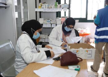 الكشف على ٩٤٦ مواطن في قافلة طبية مجانية بقنا ضمن مبادرة "حياة كريمة" 26 - جريدة المساء