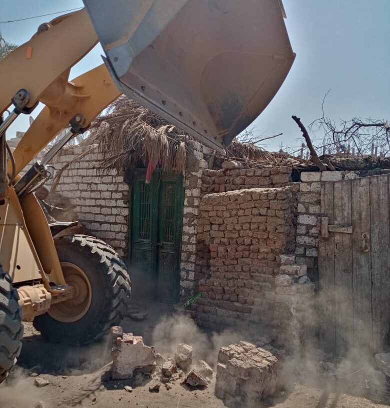 الانتهاء من تنفيذ المرحلة الأولى من الموجة ١٨ بإزالة ٤٠٢ حالة تعد بقنا 19 - جريدة المساء