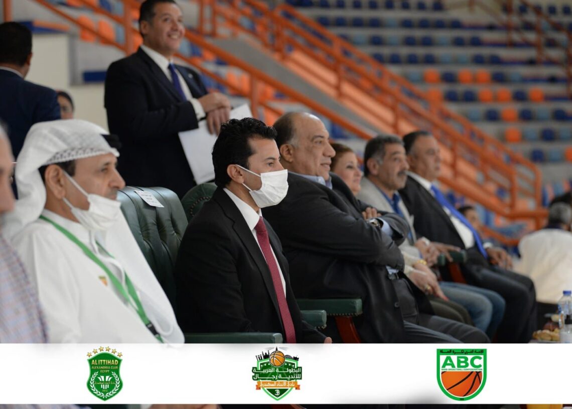 وزير الشباب والرياضة يتابع مباراة الاتحاد السكندرى والأهلى فى نصف نهائى البطولة العربية للسلة 19 - جريدة المساء