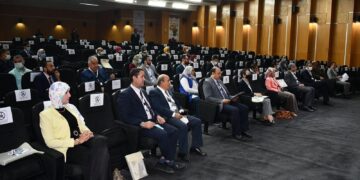 تدشين تحالف علمى بحثى لإنتاج وتخزين الهيدروجين الأخضر 1 - جريدة المساء