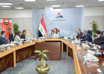 د.السعيد خلال لقائها نائب رئيس البنك الأوروبي: التحول للاقتصاد الأخضر أولوية قصوى 25 - جريدة المساء