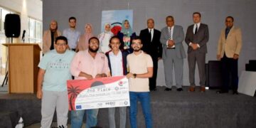 فرق طلابية من ٣ جامعات تفوز بجوائز معسكر "ريادة الأعمال" بالجامعة اليابانية 1 - جريدة المساء