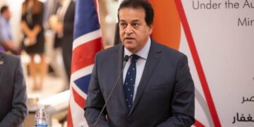 وزير التعليم العالي يهنئ الفائزين بجوائز التميز الحكومي بالمجتمع الأكاديمى 1 - جريدة المساء