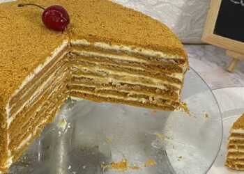 طريقة عمل كيكة العسل الروسية 23 - جريدة المساء