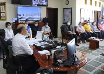 اجتماعات متتالية لمتابعة الأعمال والأداء الخدمى يمياه أسيوط 33 - جريدة المساء