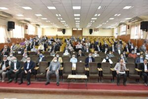 محافظ الشرقية يلتقي قيادات الإدارات التعليمية لتقليل الكثافة الطلابية بالفصول 21 - جريدة المساء
