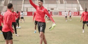 موسيماني غاضب من بانون واشرف والسولية 2 - جريدة المساء موسيماني غاضب من بانون واشرف والسولية 1 - جريدة المساء