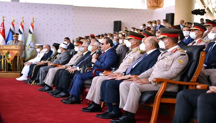 السيسي: الحروب الجديدة ترتكز على الوعي والفهم الصحيح وليس السلاح فقط 20 - جريدة المساء السيسي: الحروب الجديدة ترتكز على الوعي والفهم الصحيح وليس السلاح فقط 19 - جريدة المساء