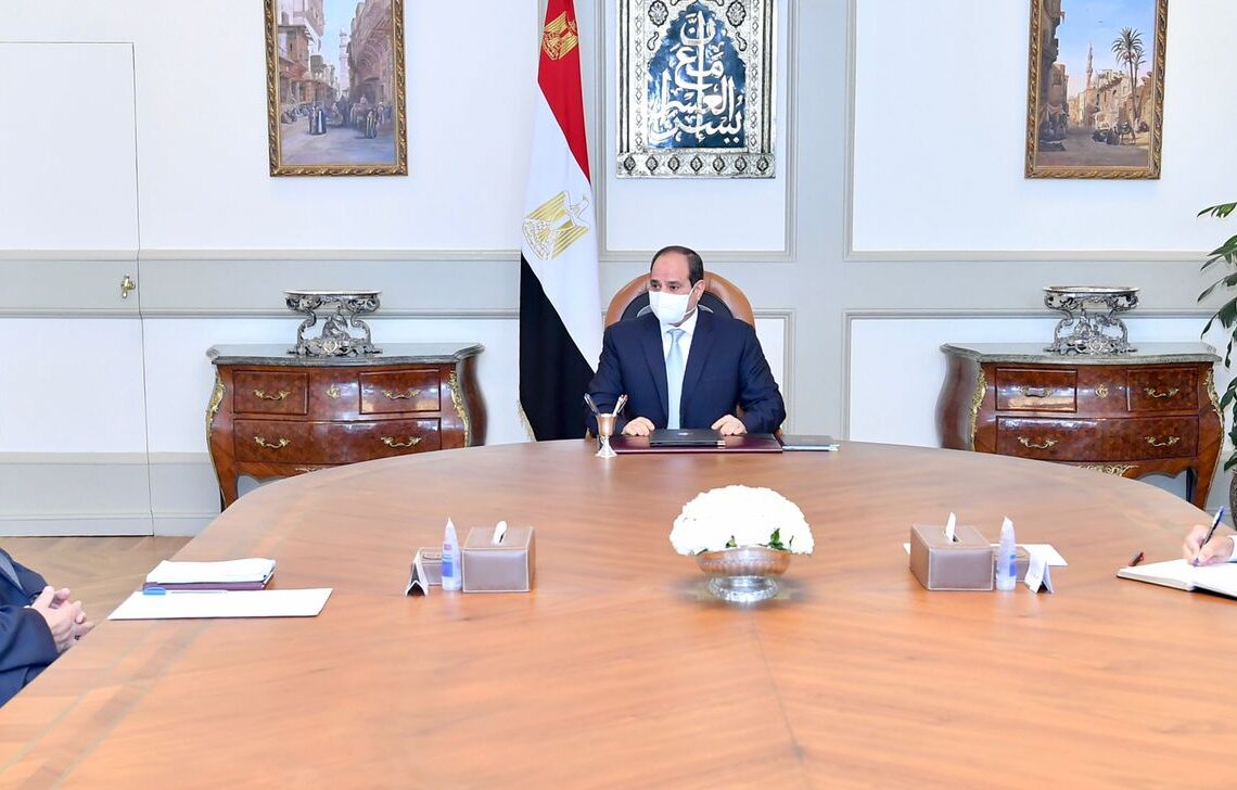 السيسي: استكمال تطعيم الطلاب الجامعيين والعاملين بقطاع التعليم ضد كورونا 16 - جريدة المساء الرئيس السيسي خلال الاجتماع