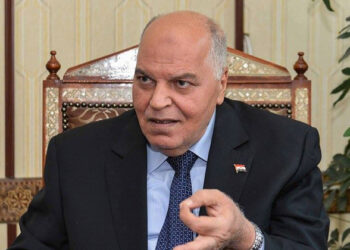 خلف الزناتى نقيب المعلمين