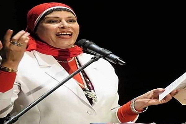 الشاعرة شريفة السيد تلقى قصائد الشحات 27 - جريدة المساء الشاعرة شريفة السيد تلقى قصائد الشحات 26 - جريدة المساء
