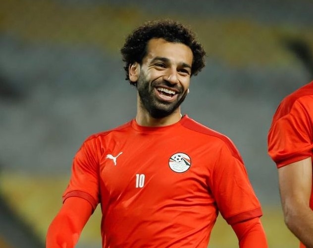 محمد صلاح يتألق ويتفاعل مع جمهوره بالصور 15 - جريدة المساء