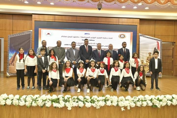 محافظ الدقهلية يكرم أوائل الثانوية العامة والدبلومات الفنية والمتميزين فى الأنشطة الطلابية 18 - جريدة المساء