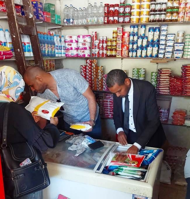 ضبط 31 كجم مضبوطات متنوعة مجهولة المصدر وغير صالحة للإستهلاك الآدمى باسوان 19 - جريدة المساء ضبط 31 كجم مضبوطات متنوعة مجهولة المصدر وغير صالحة للإستهلاك الآدمى باسوان 18 - جريدة المساء