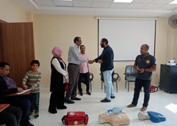 دورة تدريبية الإسعافات الأولية بكلية الذكاء الاصطناعي بالغردقة 17 - جريدة المساء