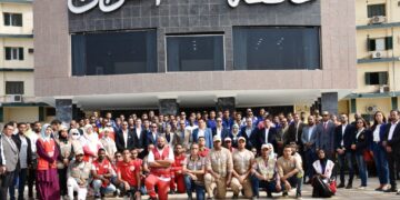 محافظ أسوان يقرر تشكيل لجنة للإشراف على جهود المجتمع المدنى في إعادة إعمار المنازل المتضررة من السيول 1 - جريدة المساء