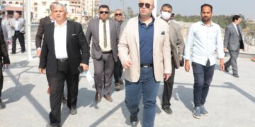 محافظ بني سويف يتفقد الأعمال النهائية بمشروع تطوير كورنيش النيل السفلي   1 - جريدة المساء