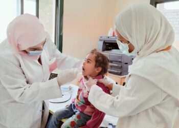 فحص 2292 حالة خلال قافلة طبية بمركز ابو قرقاص 17 - جريدة المساء