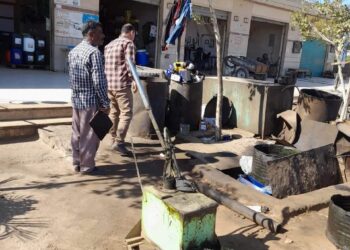 لجنة بيئية للتفتيش على ورش تغيير الزيوت واصلاح الكاوتش برأس غارب 23 - جريدة المساء