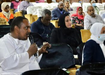 "مكافحة الإدمان": "القرار قرارك" تصل أسوان للتعريف بآليات تطبيق قانون فصل الموظف المدمن 19 - جريدة المساء