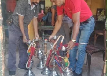 تقدم سرا..ضبط ومصادرة 64 شيشة بمقاهي حي غرب أسيوط 17 - جريدة المساء