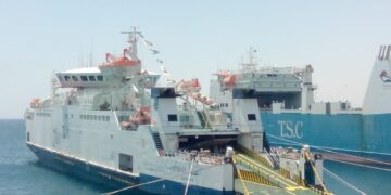 وصول 31008.944 طن فحم قادمة من اسبانيا لميناء سفاجا البحرى 2 - جريدة المساء وصول 31008.944 طن فحم قادمة من اسبانيا لميناء سفاجا البحرى 1 - جريدة المساء