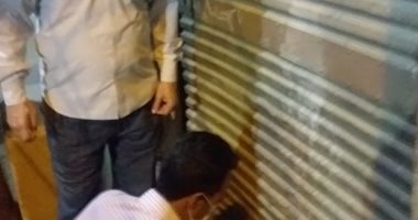غلق 5 مقاهي و17 محلا تجاريا وتحرير463 غرامة لعدم ارتداء الكمامة بسوهاج 19 - جريدة المساء