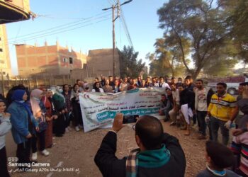 القافلة الطبية المجانية لجامعة سوهاج تعالج ١٢٤٧ مواطن بقرية بني حميل بالبلينا 16 - جريدة المساء