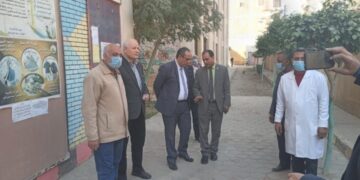 وكيل تعليم القليوبية يشدد علي تفعيل الإجراءات الاحترازية بمدارس قليوب 1 - جريدة المساء