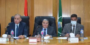 محافظ المنيا يوافق على بدء إجراءات التقنيين لـ 143 طلبا على أراضي أملاك الدولة 2 - جريدة المساء محافظ المنيا يوافق على بدء إجراءات التقنيين لـ 143 طلبا على أراضي أملاك الدولة 1 - جريدة المساء