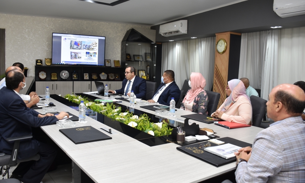 محافظ أسوان يؤكد على إحياء المشروعات المتعثرة والتخطيط الجيد 18 - جريدة المساء