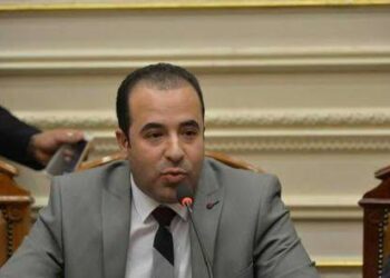 أحمد بدوي: قانون تنظيم وتنمية استخدام التكنولوجيا المالية يحمي المتعاملين في الأسواق غير المصرفية 27 - جريدة المساء