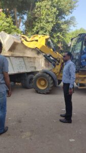 حملة مكبرة لإزالة مخلفات الرى بنجوع الأوسط قمولا بقنا 32 - جريدة المساء